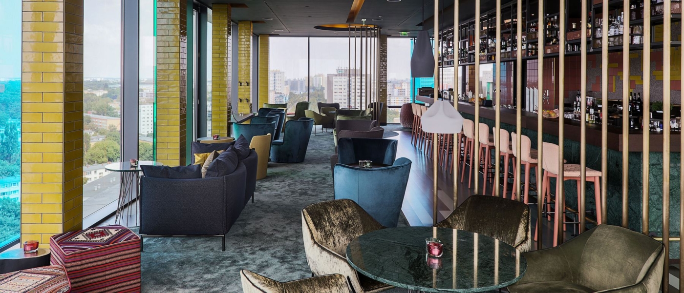 csm_skybar-berlin-interior-view-totale_d4ab849c91